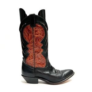 Vintage 1980s women’s black leather floral tooled leather inlay cowboy boots